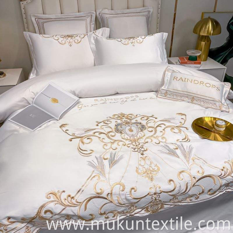  Cotton Embroidery Bedding Set